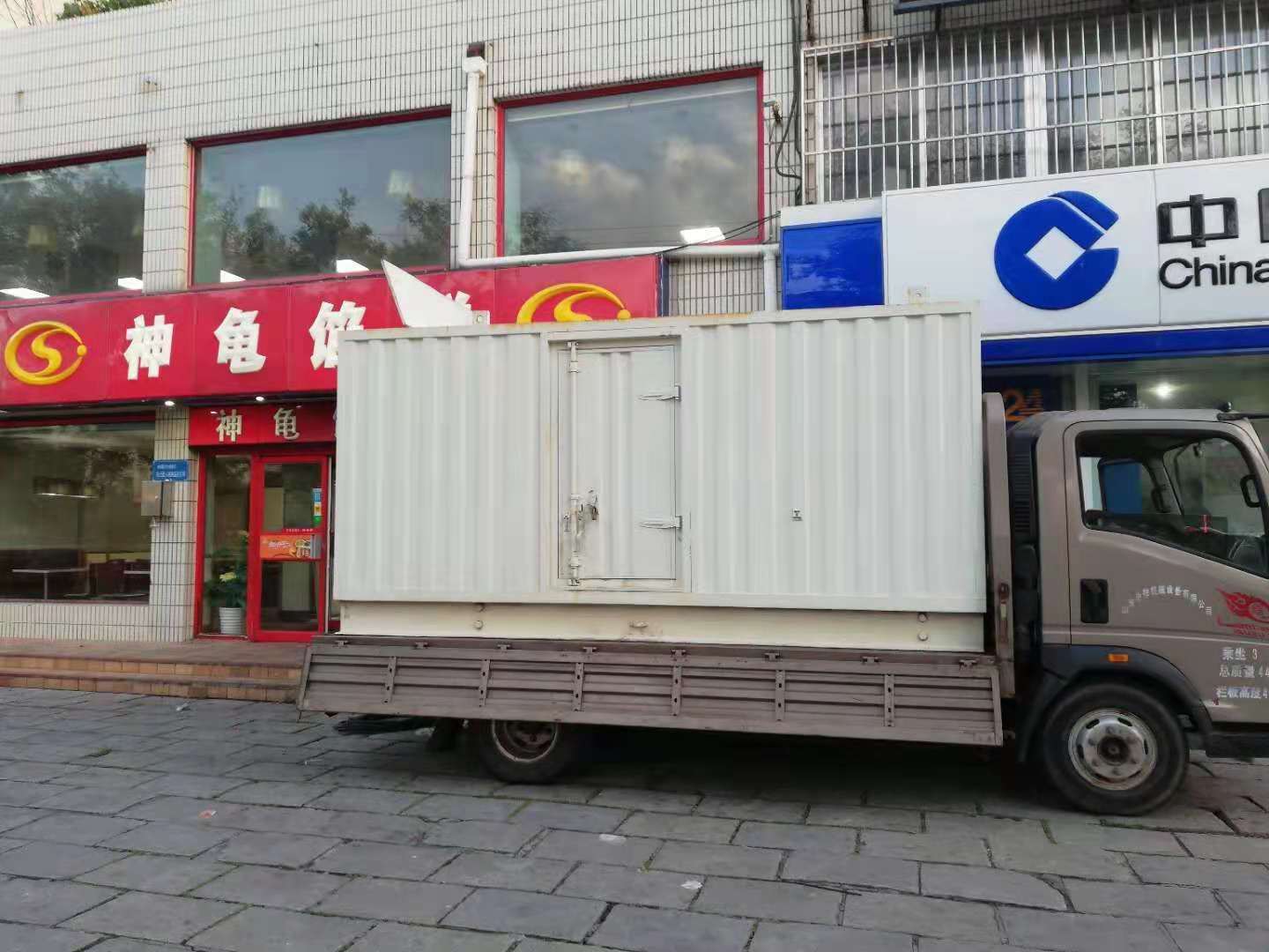 银川出租发电机-柴油发电机组错误的启动方式