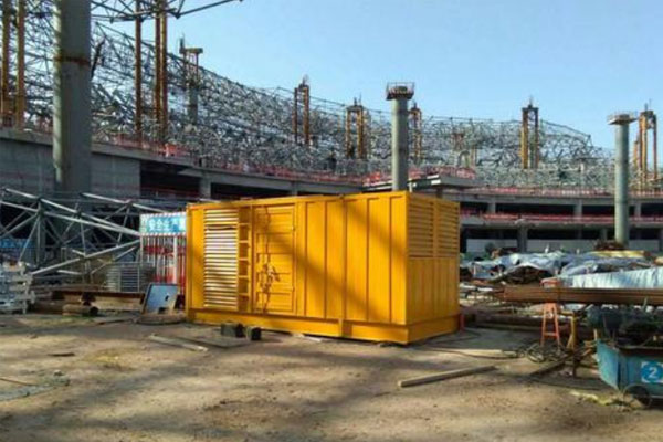 银川发电机出租如何判断空气滤清器是否需要更换？
